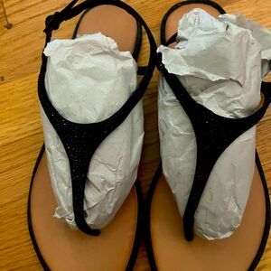 BRAND NEW. Chinese laundry sparkly sandals, size 7
